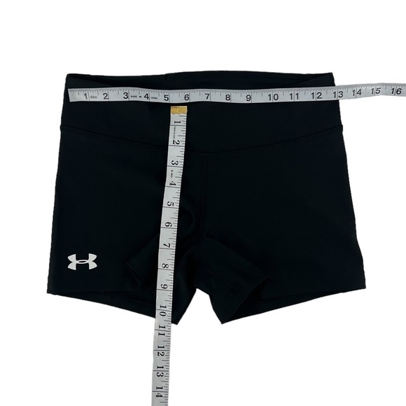 NWT Under Armour Black Compression Athletic Shorts Size Medium Women's - Picture 4 of 4